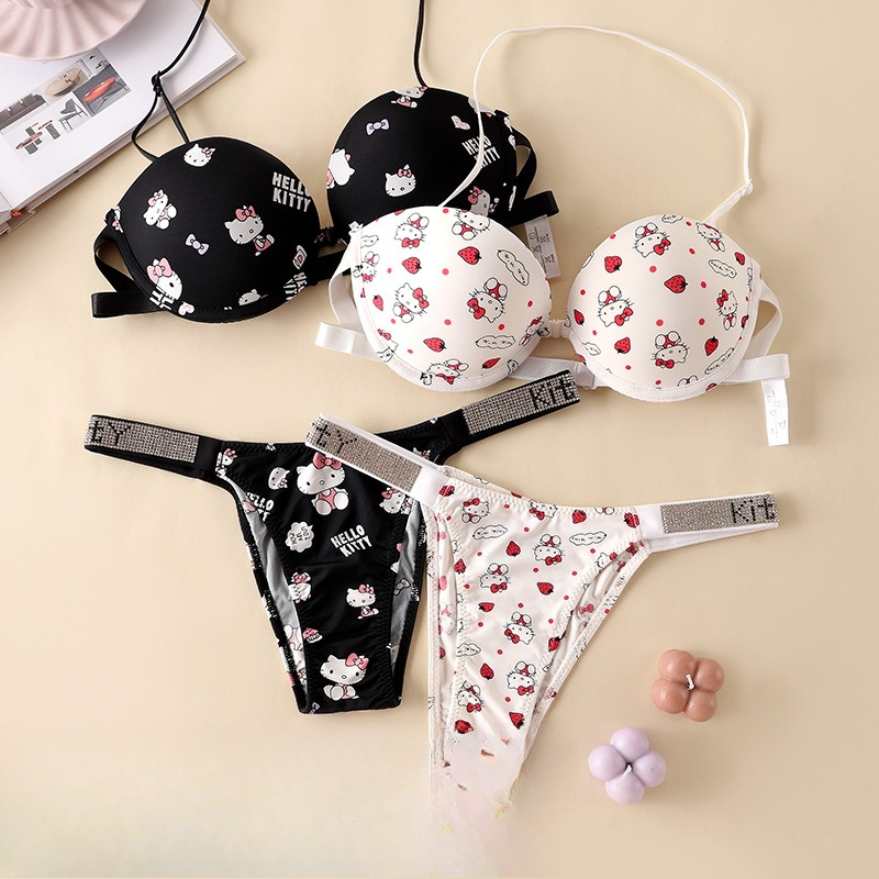 Summer Quotes - Hello Kitty New Cartoon Strapless Strap-On