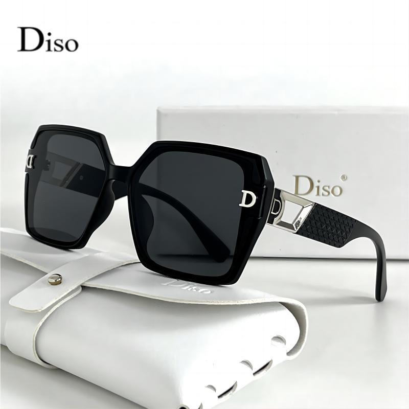 Summer Quotes - Letter D Decor Oversized Sunglasses Women's