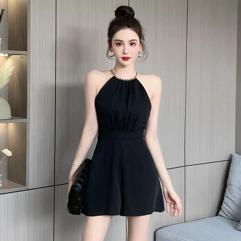 Cool White Woman Shorts Office - огляд і ціна Summer Clothing Trends For Women